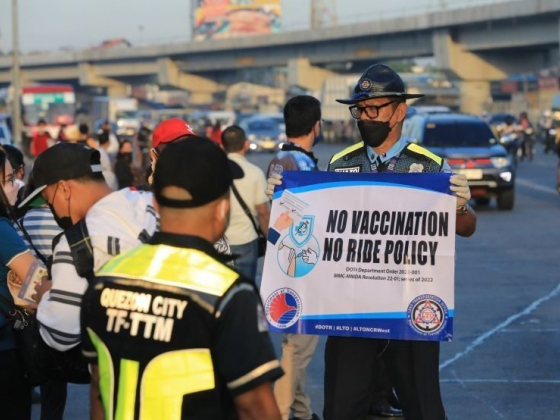 LGUs outside NCR to decide on ‘no vax, no ride’ policy