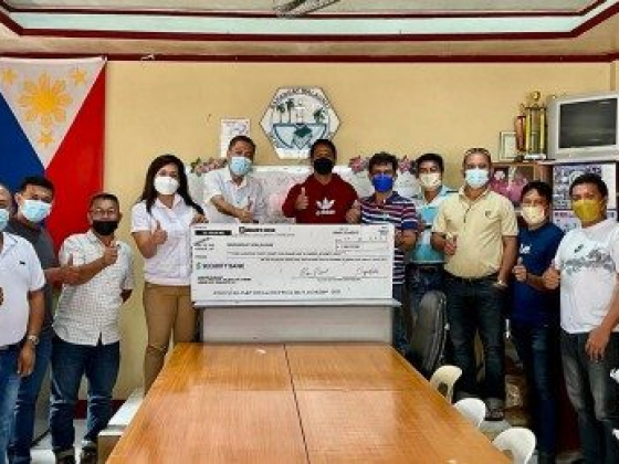 Power firm funds more e-communities in NegOr town