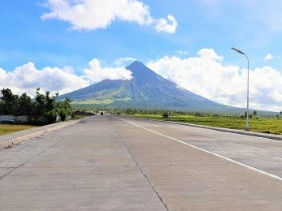 DPWH completes 1.3K infra projects in Bicol for 2021