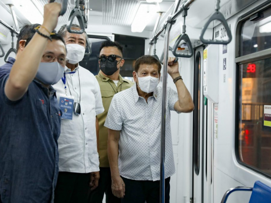 MRT-3's record ridership continues in 3rd month of free ride